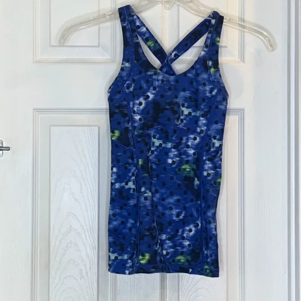 Lululemon Kanto Catch Me Tank Windy Blooms Saphire Blue Multi / Naval Blue SZ 2